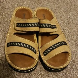 Minnetonka Sandals
